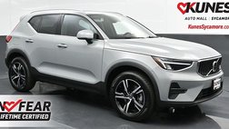 2025 Volvo XC40 B5 Core Bright Theme