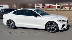 2021 Volvo S60 T5 R-Design