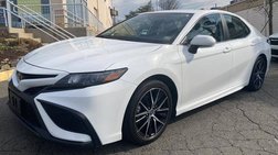 2022 Toyota Camry SE
