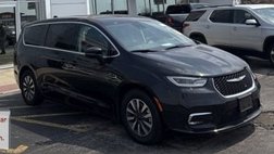 2023 Chrysler Pacifica Hybrid Touring L