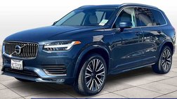 2022 Volvo XC90 T6 Momentum 7-Passenger