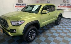 2023 Toyota Tacoma TRD Off-Road