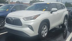 2024 Toyota Highlander LE