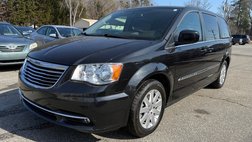 2015 Chrysler Town and Country Touring