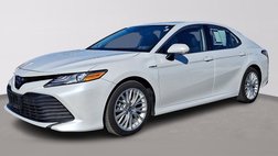 2020 Toyota Camry Hybrid XLE