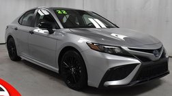 2022 Toyota Camry Hybrid SE Nightshade