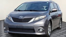 2014 Toyota Sienna SE 8-Passenger