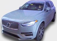 2024 Volvo XC90 Recharge T8 Ultimate Bright Theme 7P