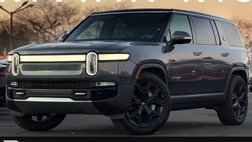 2024 Rivian R1S Adventure