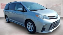 2020 Toyota Sienna LE 7-Passenger FWD with Auto-A