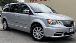 2012 Chrysler Town and Country Touring-L