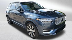 2025 Volvo XC90 T8 Core Bright Theme