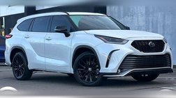 2023 Toyota Highlander XSE