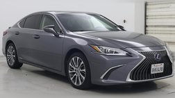 2019 Lexus ES 300h 
