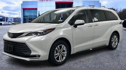 2024 Toyota Sienna Platinum 7-Passenger