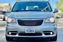 2014 Chrysler Town and Country Touring