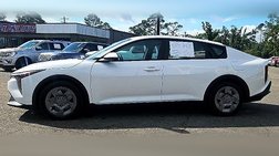 2025 Kia K4 LX