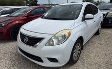2013 Nissan Versa 1.6 SV