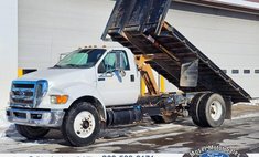2011 Ford FLATBED/HOIST 33K GVWR