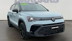 2025 Volkswagen Taos SE Black