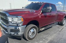 2024 Ram Ram Pickup 3500 Tradesman