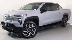 2025 Chevrolet Silverado EV RST