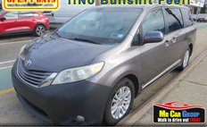 2012 Toyota Sienna XLE