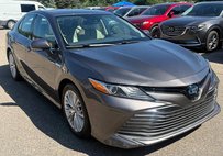 2020 Toyota Camry Hybrid XLE