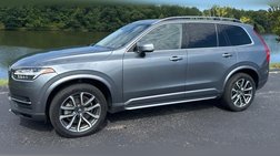 2018 Volvo XC90 T6 Momentum