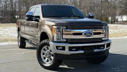 2017 Ford Super Duty F-350 Lariat