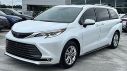 2023 Toyota Sienna Platinum 7-Passenger