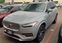 2025 Volvo XC90 T8 Ultra Bright Theme 7P