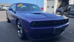 2016 Dodge Challenger SXT Plus