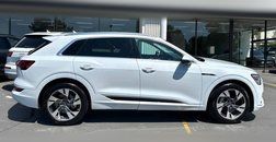 2022 Audi e-tron quattro Premium Plus