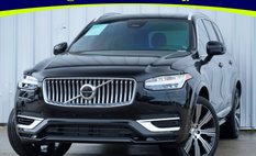 2024 Volvo XC90 Recharge T8 Ultimate Bright Theme 7P