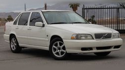 1999 Volvo S70 Base
