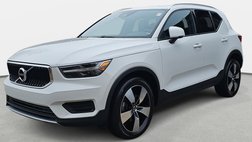 2020 Volvo XC40 T5 Momentum