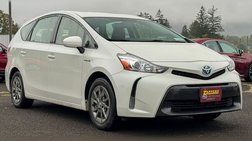 2017 Toyota Prius v Four