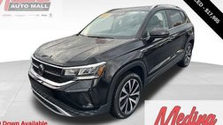 2022 Volkswagen Taos SE 4Motion
