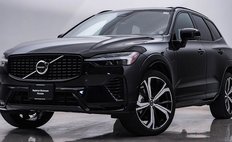 2024 Volvo XC60 Recharge T8 Ultimate Dark Theme