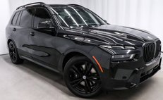 2023 BMW X7 M60i