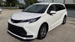 2021 Toyota Sienna LE 8-Passenger