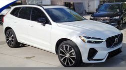 2023 Volvo XC60 B5 Plus Dark Theme