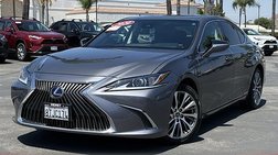 2020 Lexus ES 300h Base