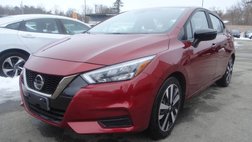 2022 Nissan Versa SR