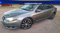 2013 Chrysler 200 Touring