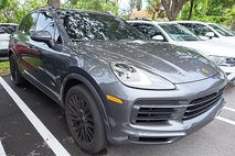 2023 Porsche Cayenne 