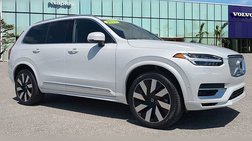 2023 Volvo XC90 Recharge T8 Ultimate Bright Theme 7P