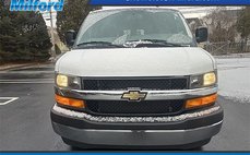 2023 Chevrolet Express 2500