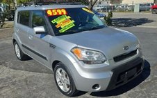 2010 Kia Soul +